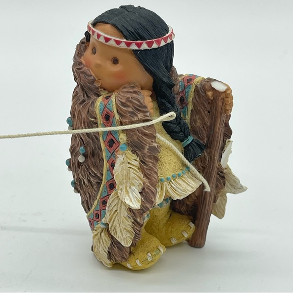 Friends of the Feather Mary Holding Jesus - Picture 4 of 9